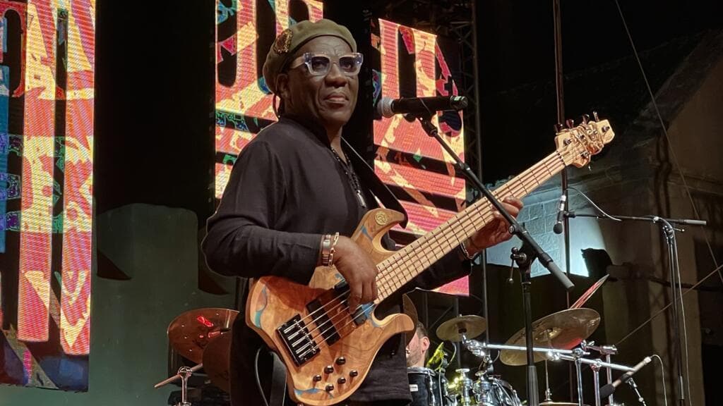 Festival Gnaoua 2026 : Richard Bona enflamme Essaouira